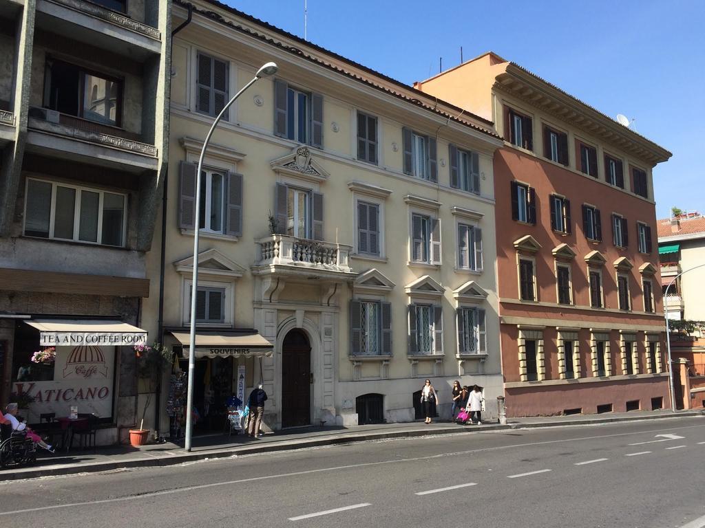 102 Vaticano Suite Rome Bilik gambar